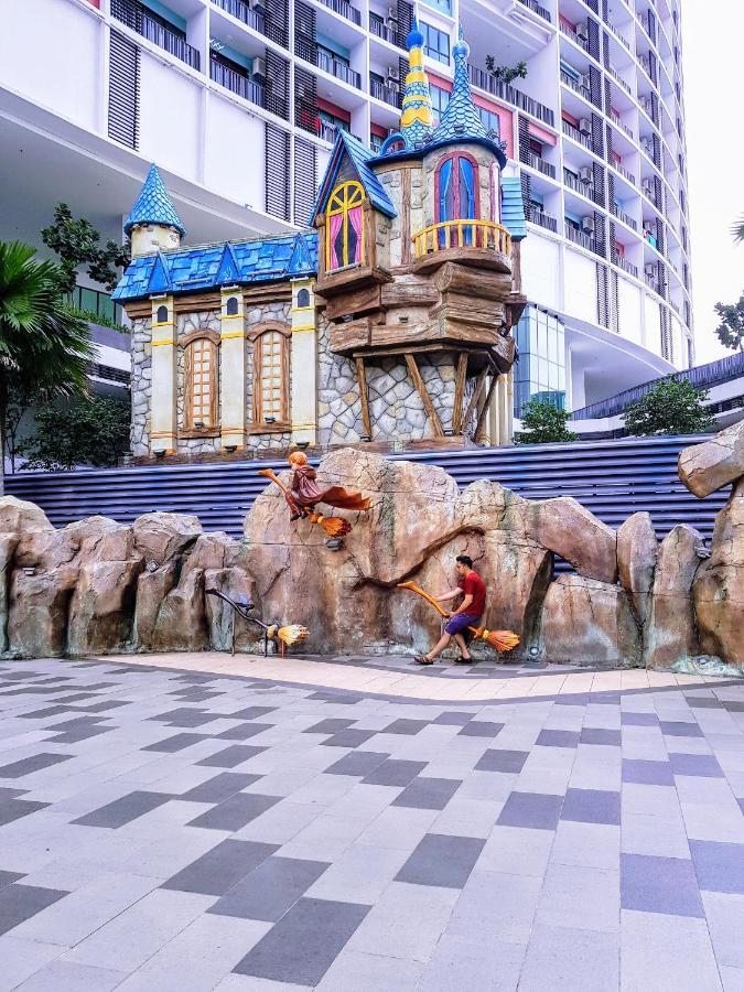 Apartment Casa Sabrina's Family @ Liberty I-city,